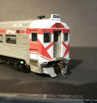 Rapido HO 16522 CP RAIL Action Red 9051 BUDD RDC DCC SOUND 3