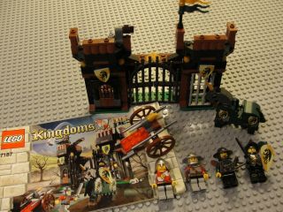 Lego Kingdoms 7187,  Escape From Dragon 