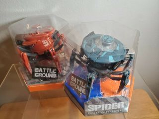 2x HEXBUG Battle Spider,  Red & Blue RC Battle Bot Spider,  Remote Control 3