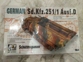1/35 Afv Club German Sd.  Kfz.  251/1 Ausf.  D Schutzenpanzer Af 35063 Model Kit