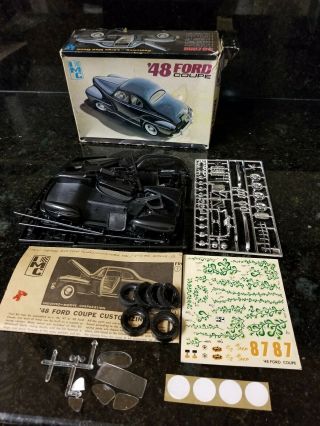 Vintage Imc 1948 Ford Coupe Custom 2 In 1 1/25 Scale Model Kit