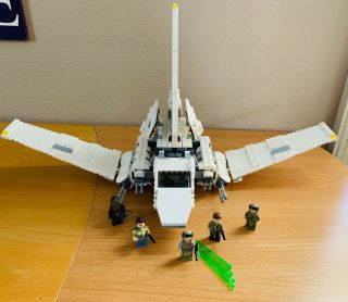 LEGO 75094 Star Wars Imperial Shuttle Tydirium Complete with instructions 3