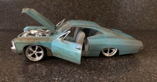 1/24 Scale Jada 1967 Chevy Impala Ss Dub City Baby Blue Patina Low Low Kustom