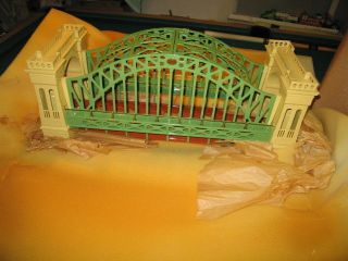 Lionel Mth 300 Hell Gate Bridge Early Color 0 Or Std Ga.  In Orig Box.  Lqqk