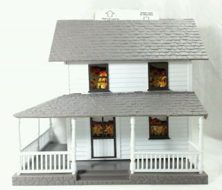 Farm House W/ Porch Plastic Building Diorama Accessory 2 - Story Home Ray Toys