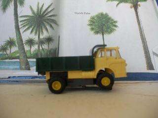 Aurora Model Motoring Ho Slot Dump Truck Light Yellow Cab & Chassis W/green Dump