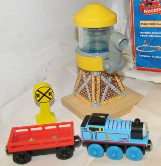 THOMAS & FRIENDS WOODEN RAILWAY WATER TOWER FIGURE 8 TRAIN SET almost complete 2