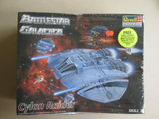 Battlestar Galactica Revell Monogram Model Kit Cylon Raider Skill 2