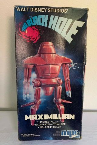 1979 Mpc Walt Disney Studios The Black Hole Maximillian Evil Robot Model Kit