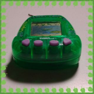 1997 Real FROG sound Froppy Giga Pets Nano Baby Tamagotchi Virtual Pet 3