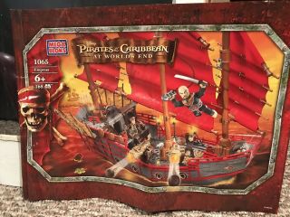 Disney Pirates Of The Caribbean Mega Bloks " Empress " Pirate Toy Ship Boat 1065