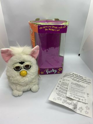 TIGER 1998 FURBY Toy Model 70 - 800 White with Pink Ears 2
