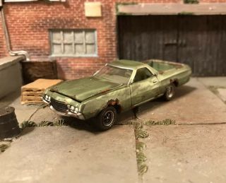 1972 Ford Ranchero Rusty Weathered Custom 1/64 Diecast Car Barn Find Rust Truck