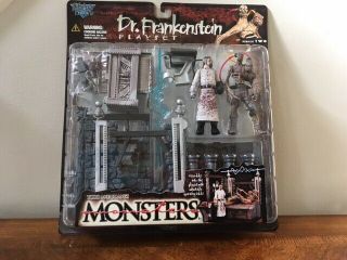 Mcfarlane’s Monsters Series 2 Dr.  Frankenstein Playset 1998 Mcfarlane Toys