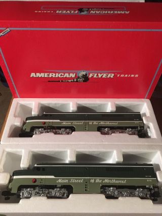 American Flyer 6 - 48114 Northern Pacific Pa 1 Powered And Non Powered Locomotives