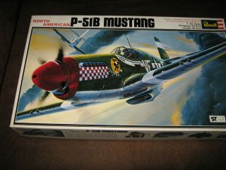 Revell Japan 1/32 North American P - 51b Mustang