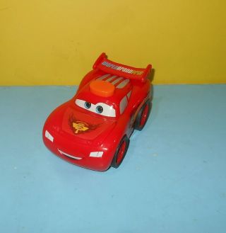 2010 Fisher Price Disney Pixar Cars 2 Lightning Mcqueen Flashlight Talking Car