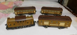 Lionel Prewar Standard Gauge 10e Locomotive Passenger Set - 332,  339,  341 Cars
