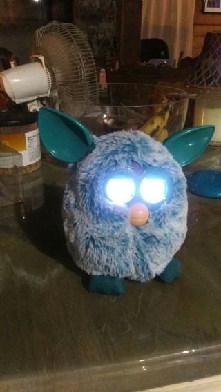 Blue Furby - - Great -.  - (f20)