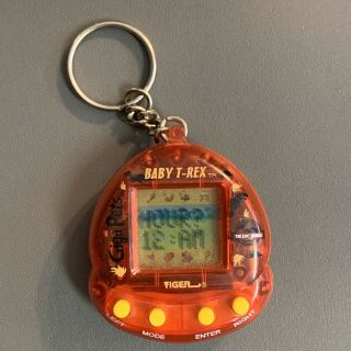 Giga Pets Baby T - Rex Jurassic Park Tiger Electronic Keychain 1997 - Great 2