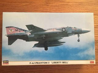 Hasegawa 1/48 F - 4j Phantom Ii Liberty Bell Model Kit 00712
