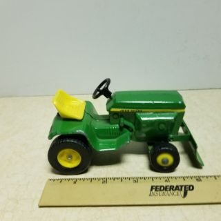 Toy Ertl John Deere 591 Lawn And Garden Tractor With Blade
