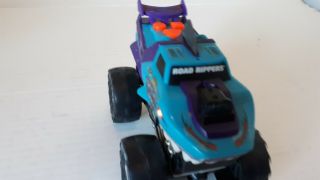 RAZERJAW.  TOY STATE ROAD RIPPERS.  Toy Monster Truck.  Lights.  Sounds.  Moves 2
