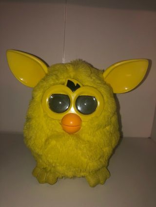 Hasbro Furby Boom Yellow 2012 7” Plush Cute Furry Toy Kids Pet Does Not Work