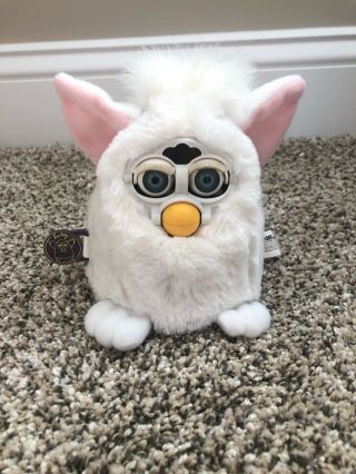 Tiger 1999 Furby Babies Toy Model 70 - 940 White With Tags