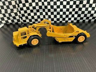 Ertl Caterpillar 631e Wheel Tractor Scraper - Yellow - 1:50 Diecast Boxed