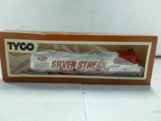 Tyco Silver Streak 4301 Locomotive Ho Scale