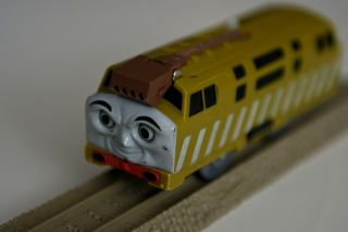 Diesel 10 Thomas & Friends Trackmaster Motorized Train And