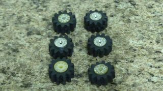 Schaper Stomper Semi Tires And Wheels (chrome)