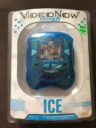 2006 Hasbro Tiger Electronics Video Now Color Fx Ice Blue Player