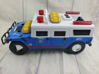 2000 Tonka Hasbro Hummer Blue Police Humvee Rescue Lights Sound Winch 3