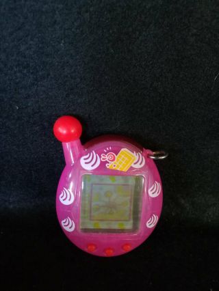 Tamagotchi Bandai Wizz 2005 Pink Virtual Pet Japan