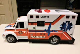 Road Rippers Ambulance Paramedic Truck Toy with Lights & Sounds 14 