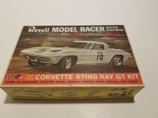 Revell Vintage 1963 Sting Ray Corvette Gt Slot Car With Bonus.  1/32.