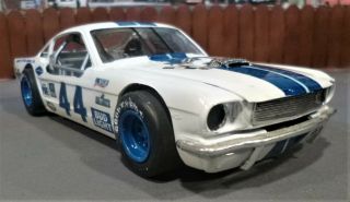 Built 1:25 Scale 1966 Mustang Sportsman Stock Car With 358 C.  I.  Engine.