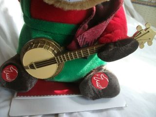 Dan Dee Moose Sings Grandma / Grandpa Got Run Over by a Reindeer Christmas Banjo 3