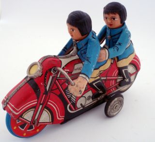 China Mf 162 Motorcycle With 2 Girl Riders Friction Tin Toy Vintage