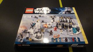 Lego Star Wars Set 7879 Hoth Echo Base Limited Edition Box