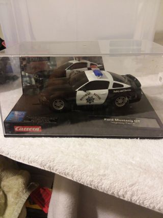 Slot Car Carrera Ford Mustang Gt Highway Patrol 1/32 Scale Car In Case.