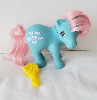 My Little Pony G1 Bow Tie Dark Blue With Yellow Flower Brush Vintage