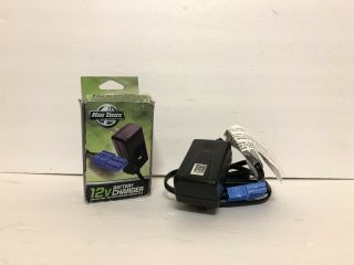 Kid Trax 25200011 12 Volt Battery Charger 12v - Blue Plug - Semar 16210001