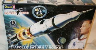 Revell Apollo Saturn V Rocket 40th Year Buzz Aldrin Hero Model Kit 85 - 5508 1:144