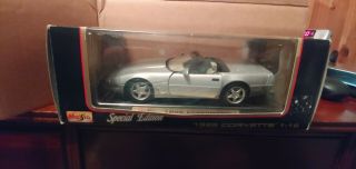 Maisto Special Edition 1996 Corvette - Silver 1:18 Scale Die Cast