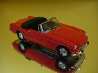 British Sports Car 1962 Mgb Roadster/ Convertible 1/64 Scale Limited Edition L