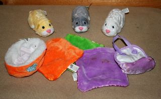(3) Go Go Pets Hamsters & Blankets & Bed & Carrier Gogo Pets Talk D21