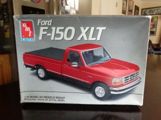 Ford F - 150 Xlt Pickup 1/25 Amt/ertl 1991 Open Box